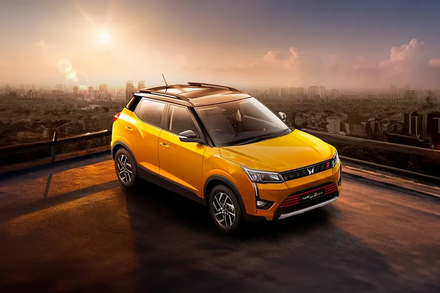 Read more about the article Mahindra XUV300 Flex Fuel Launch Date In India & Price: Engine, Design, Features